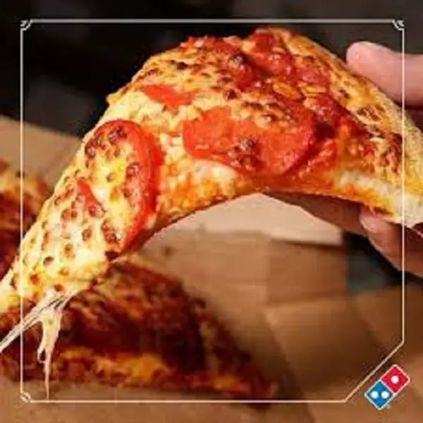 dominos medium pizza size in inches